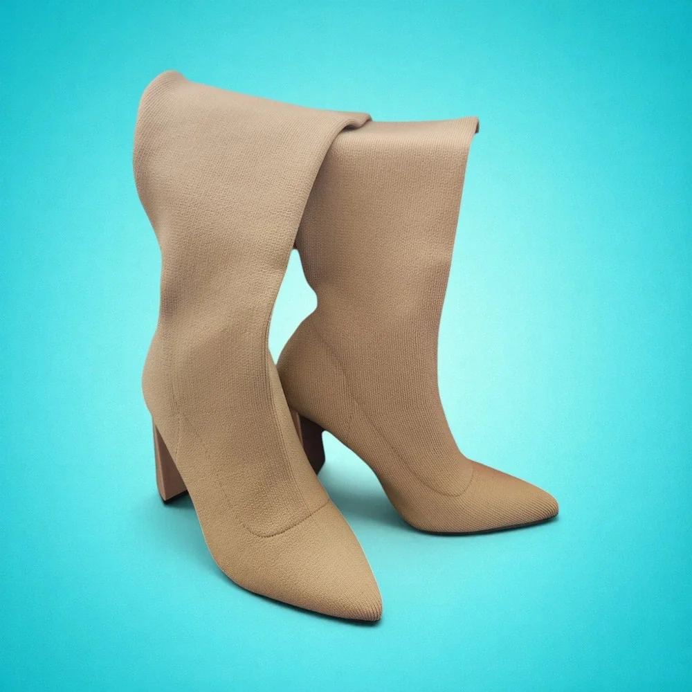 New Women's Cape Robbin Tan Over-the-Knee‎ Stretchable Tall Boots, Size 6